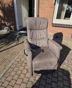 Relax fauteuil sta-op-hulp, Huis en Inrichting, Fauteuils, Ophalen, Zo goed als nieuw, 50 tot 75 cm