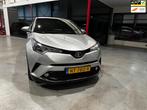 Toyota C-HR 1.8 Hybrid Executive / NL Auto / Dealer Onderhou, Adaptive Cruise Control, Euro 6, 4 cilinders, Leder en Stof