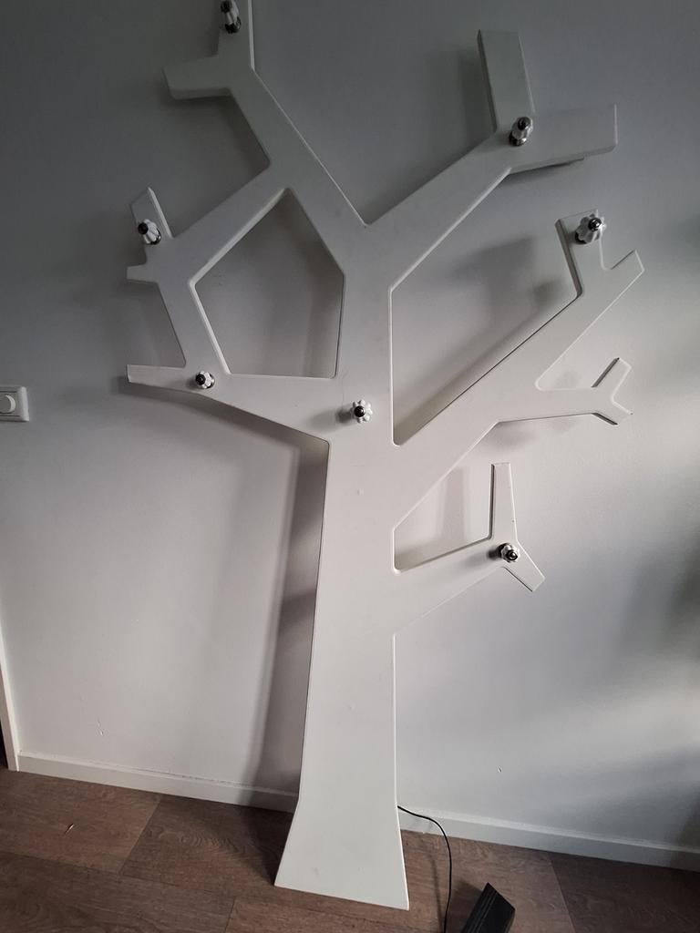 Boom kapstok met LED verlichting - babykamer, Ophalen, Gebruikt, Kinderkapstok, 150 tot 200 cm