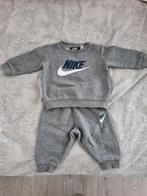 Babykleding jongens Nike pak maat 62/68, Kinderen en Baby's, Babykleding | Maat 62, Ophalen of Verzenden, Zo goed als nieuw