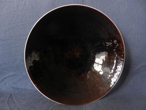 Fraaie schaal Ravelli met zwart glazuur en wit d. 24,1 cm, Antiek en Kunst, Antiek | Keramiek en Aardewerk, Ophalen of Verzenden