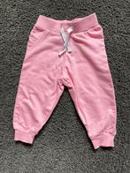 Roze joggingbroek maat 74 niet gedragen, Kinderen en Baby's, Babykleding | Maat 74, Ophalen of Verzenden, Zo goed als nieuw, Meisje