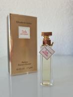 Parfum miniatuur 5th Avenue van Elizabeth Arden, Verzamelen, Parfumverzamelingen, Miniatuur, Zo goed als nieuw, Gevuld, Verzenden
