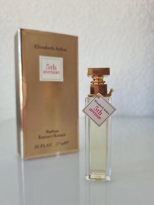Parfum miniatuur 5th Avenue van Elizabeth Arden, Verzamelen, Parfumverzamelingen, Zo goed als nieuw, Miniatuur, Gevuld, Verzenden