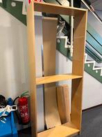 Boekenkast - Eenvoudig en Praktisch, Ophalen, Met plank(en), Gebruikt, 50 tot 100 cm