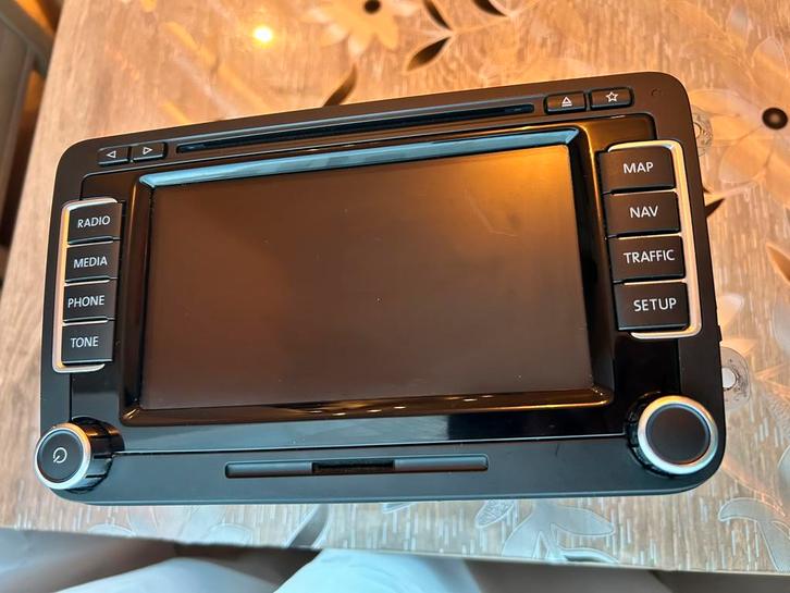 Originele navigatie VW Tiguan R-line 2013, Auto diversen, Autoradio's, Zo goed als nieuw, Ophalen of Verzenden