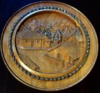 Honduras Wandbord. Houtsnijwerk Dorpsgezicht diam. 40 cm, Ophalen