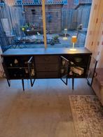 Metalen industrieel dressoir, Ophalen, Zo goed als nieuw, 25 tot 50 cm