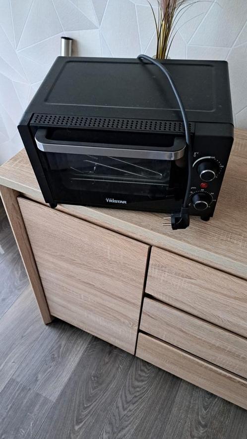 Tristar camping oven zgan, Caravans en Kamperen, Camper-accessoires, Zo goed als nieuw, Ophalen