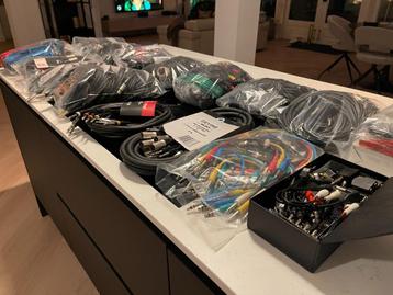 Studio opruiming: MEGA KABEL & ACCESSOIRE BUNDEL! beschikbaar voor biedingen