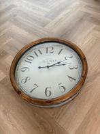 Houten wandklok 50 x 50cm, Huis en Inrichting, Woonaccessoires | Klokken, Ophalen of Verzenden, Zo goed als nieuw, Wandklok