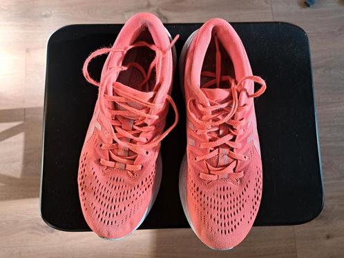 Asics Gel-Kayano 28 maat EU40 - gebruikt, Sport en Fitness, Loopsport en Atletiek, Gebruikt, Hardloopschoenen, Hardlopen, Asics