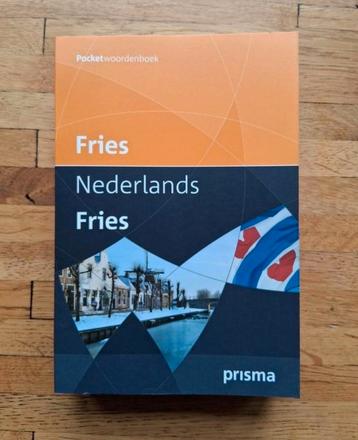 woordenboek Fries Nederlands en anders om ZGAN beschikbaar voor biedingen