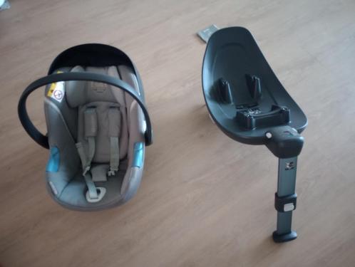 Cybex autostoel Aton M i-size inclusief Isofix M base, Kinderen en Baby's, Autostoeltjes, Gebruikt, Overige merken, 0 t/m 13 kg