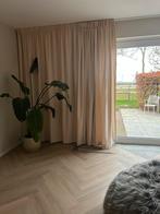 Gordijnen - Havermout kleur - Zo goed als nieuw!, Huis en Inrichting, Beige, Ophalen of Verzenden, Zo goed als nieuw, 200 cm of meer