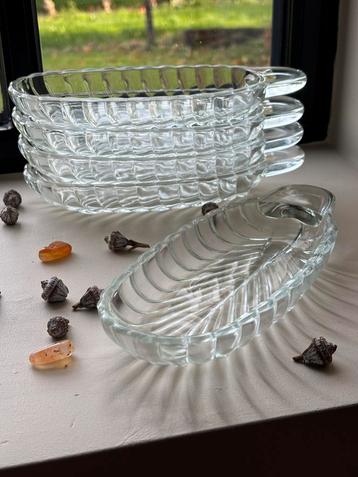 5 vintage glazen schaaltjes, schalen, kerst, dessert, feest beschikbaar voor biedingen