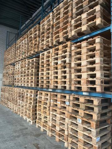 Nette europallets beschikbaar voor biedingen