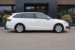 Skoda Octavia Octavia Combi 1.0 TSI Business Edition, Voorwielaandrijving, Parkeersensor, Euro 6, Wit
