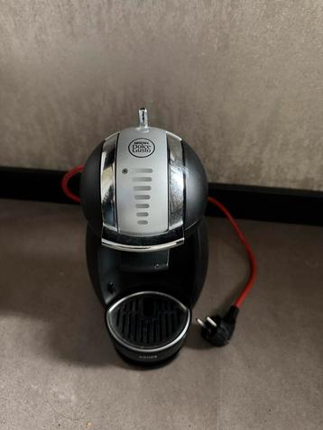 Dolce Gusto Genio 2 KP1608 koffiemachine beschikbaar voor biedingen