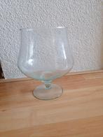 Glazen vaas met voet 22 cm hoogte, Ophalen