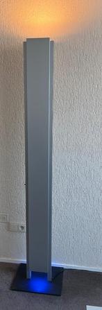 Artemide Atreo vloerlamp design J. van Lierde, Huis en Inrichting, Lampen | Vloerlampen, Ophalen, Zo goed als nieuw, Metaal, 150 tot 200 cm