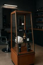 vintage vitrinekast kapper barbershop, Ophalen