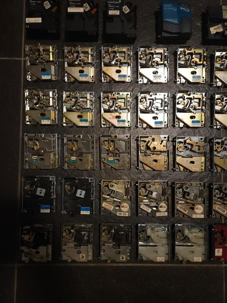 Diverse muntproevers tbv flipperkasten, Verzamelen, Automaten | Flipperkasten, Gebruikt, Ophalen