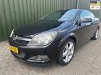 Opel Astra TwinTop 1.8 Cosmo Nieuwe APK, Stoelverwarming, 4 cilinders, Cabriolet, 4 stoelen
