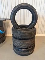 Pirelli Winterbanden Zottozero Set - 245/40 R19, Auto-onderdelen, Banden en Velgen, 19 inch, Band(en), Personenwagen, Gebruikt