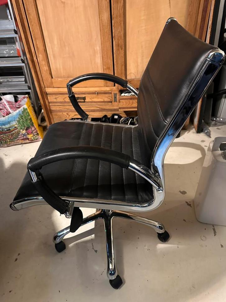 Nette Chrome/Lederen Bureaustoel, Huis en Inrichting, Bureaustoelen, Gebruikt, Bureaustoel, Zwart, Ergonomisch, Ophalen