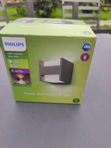Philips LED Outdoor Wandlamp beschikbaar voor biedingen