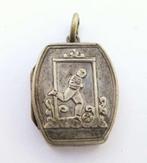 Antiek medaillon S. Bros voetballer, soccer player 925 -1895, Sieraden, Tassen en Uiterlijk, Antieke sieraden, Ophalen, Zilver