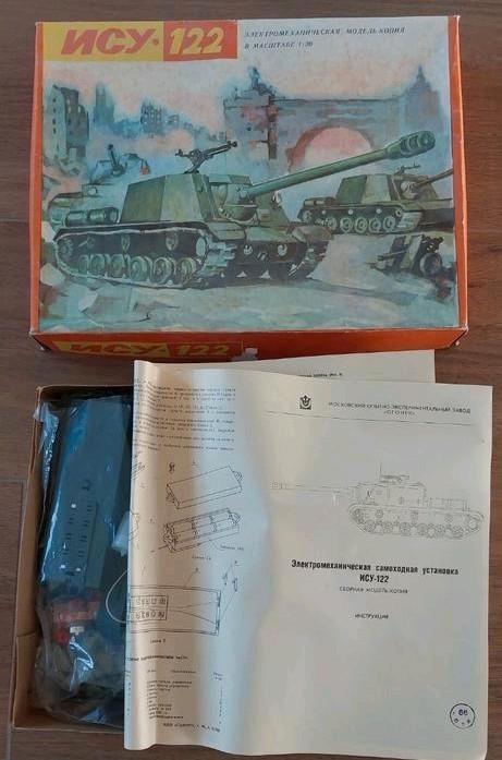 Sovjet ISU-122 modelbouw tank NIEUW  1:30, Hobby en Vrije tijd, Modelbouw | Radiografisch | Overige, Nieuw, Ophalen of Verzenden