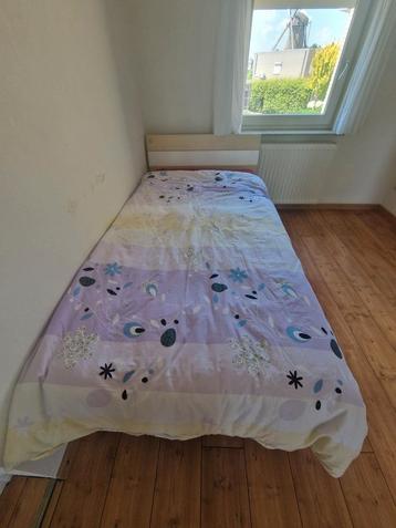 1 persoonsbed incl matras beschikbaar voor biedingen