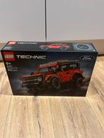 Lego technic 42213, Kinderen en Baby's, Speelgoed | Duplo en Lego, Lego, Info@lego.com, Lego, Nieuw