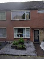 For Sale tussenwoning midden Nederland - rand Veluwe, Gelderland, 5 kamers, Verkoop zonder makelaar, Tussenwoning
