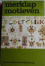 MERKLAPPEN en BORDUREN * Nog 3 Stuks *, Verzenden, Zo goed als nieuw, Borduren en Naaien, Diverse schrijvers