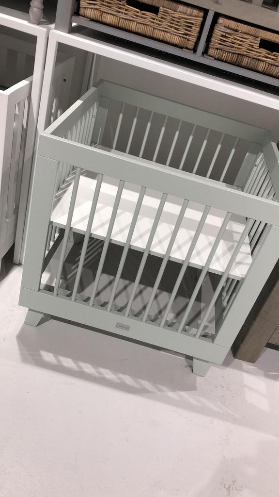 Babybox COMING licht groen grijzig 85 x 85 cm, Dieren en Toebehoren, Hondenbenches, Zo goed als nieuw, Ophalen