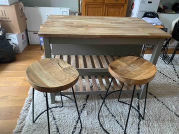Cox & Cox Kitchen island with stools beschikbaar voor biedingen