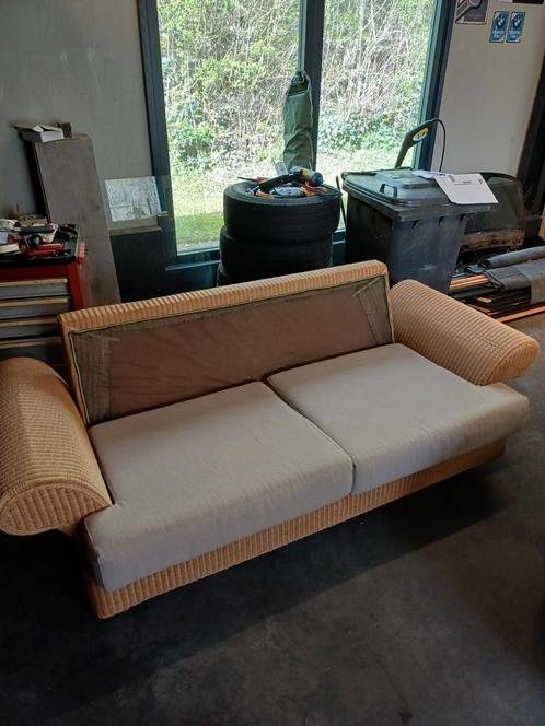 2 persoons rieten bank., Huis en Inrichting, Banken | Sofa's en Chaises Longues, Gebruikt, 75 tot 100 cm, Ophalen