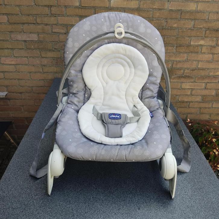 Chicco wipstoeltje, grijs, inclusief een wit verkleinkussen., Kinderen en Baby's, Wipstoeltjes, Gebruikt, Wipstoel, Chicco, Verstelbaar