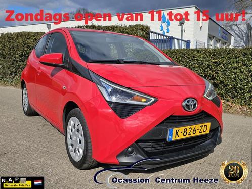 Toyota Aygo 1.0 VVT-i x-play AUT! Carplay! Camera! Apk 4-202, Auto's, Toyota, Bedrijf, Te koop, Aygo, ABS, Achteruitrijcamera