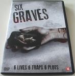 Dvd *** SIX GRAVES *** 6 Lives 6 Traps 6 Plots, Cd's en Dvd's, Dvd's | Horror, Overige genres, Ophalen of Verzenden, Zo goed als nieuw