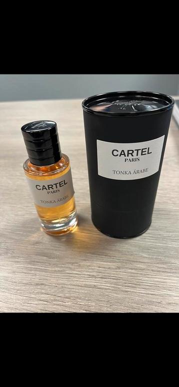 Parfum beschikbaar voor biedingen