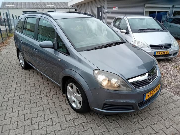 Opel Zafira 1.6 BJ2006 APK 03-2026, AIRCO TREKHAAK 7 PERS, Auto's, Opel, Bedrijf, Zafira, ABS, Airbags, Airconditioning, Boordcomputer