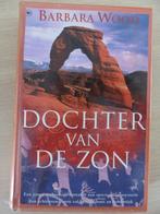 Dochter van de zon - Barbara Wood, Boeken, Ophalen of Verzenden, Zo goed als nieuw, Barbara Wood, Nederland