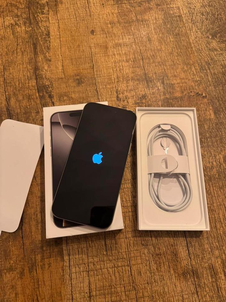 iPhone 16 Pro Max - Natural Titanium - 256GB - Nieuwstaat!, Telecommunicatie, Mobiele telefoons | Apple iPhone, Zo goed als nieuw