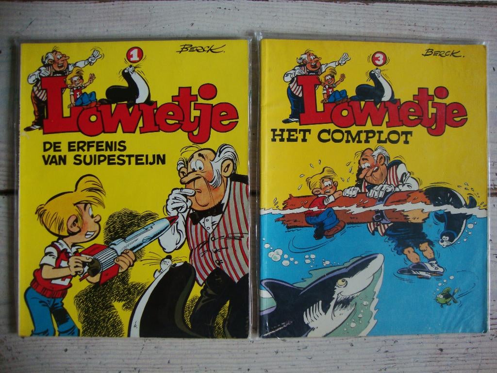 2 x Lowietje, Gelezen, Raoul Cauvin e.a., Ophalen of Verzenden, Meerdere stripboeken