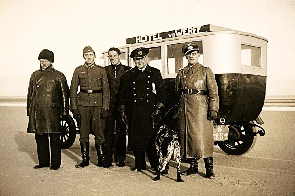 Schiermonnikoog, Foto, Nieuw, Ophalen of Verzenden, 1940 tot 1960