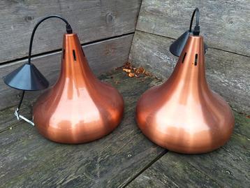 Set (twee) vintage biljartlampen, type carambole. beschikbaar voor biedingen